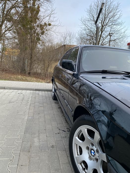 Продам BMW E34 2.4 d