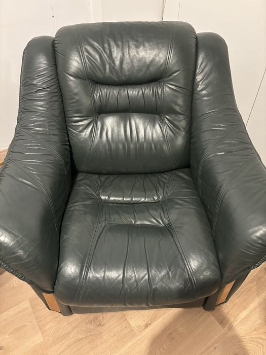 Komplet skórzany – 2 fotele i sofa dwuosobowa, stan dobry