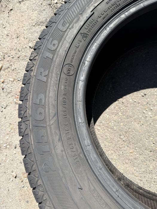 215/65 R16C 109/107T Semperit Van-Grip 2 /зима/4шт./2024рік/