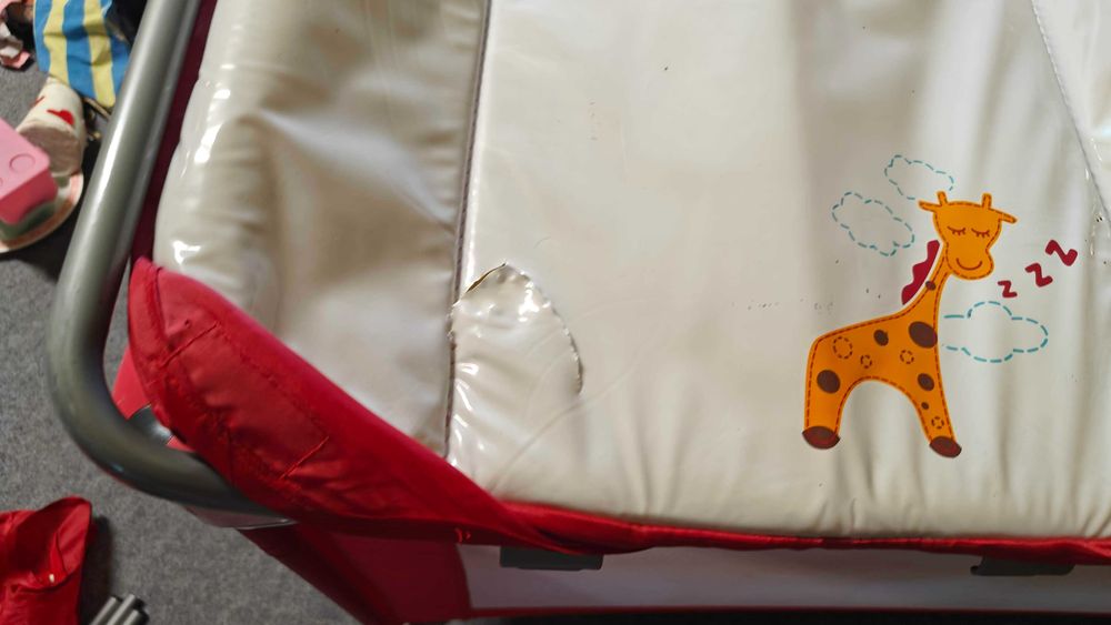 Łóżeczko turystyczne kojec dla dziecka podróżny z przewijakiem