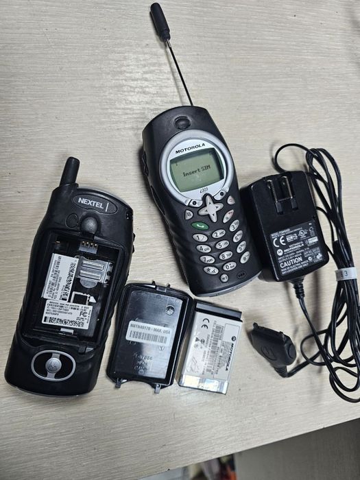 Motorola i305 Nextel ретро телефон + зарядка (повний комплект)
Продам