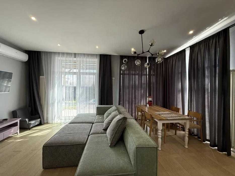 Продаж Будинку з Ремонтом 120 м2 - 6 соток землі, с. Зазим'я, Біля Річки Броварський р-н