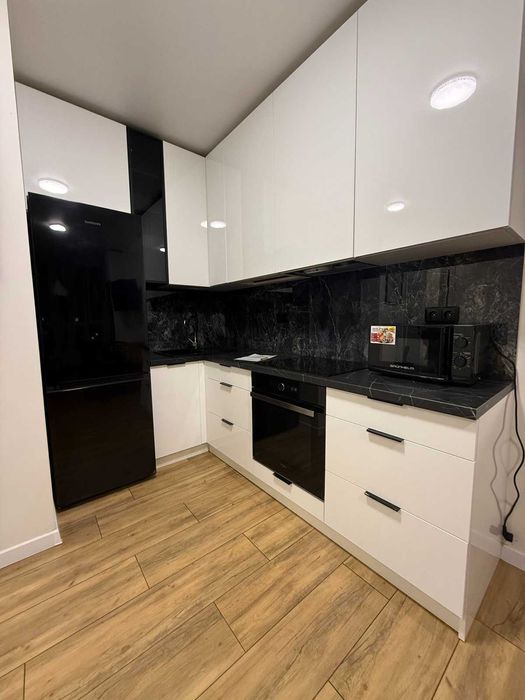 Оренда 1- нокім квартири в новобудові ЖК Авалон Холідей