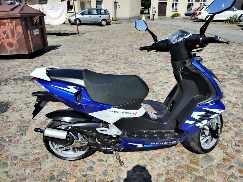 Peugeot Speedfight4i3 owiewki lampy lagi koła śilnik elektryka licznik