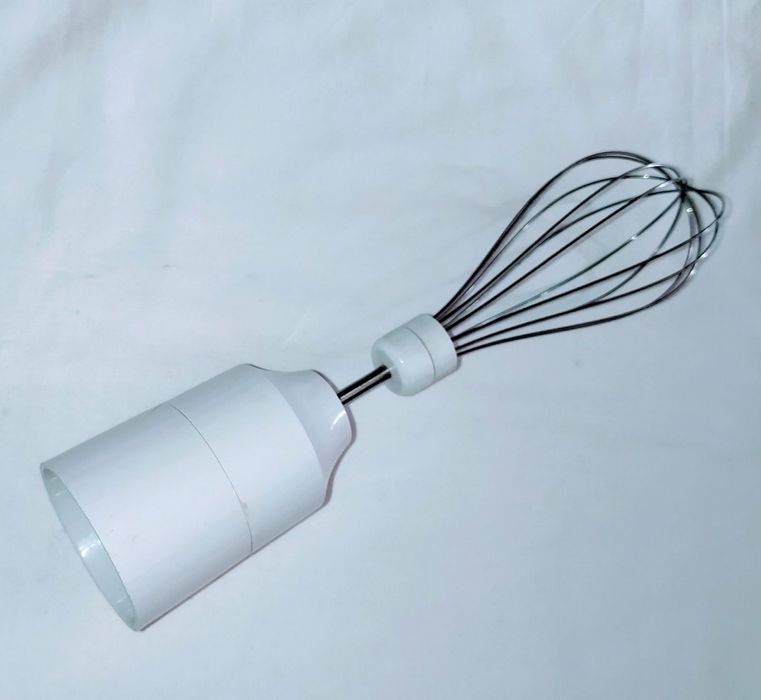 Миксер. Насадка на миксер. Венчик .Отличное состояние..