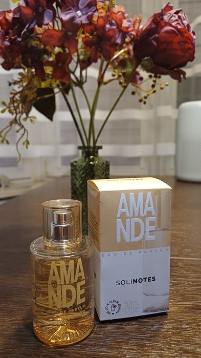 Amande. Solinotes.