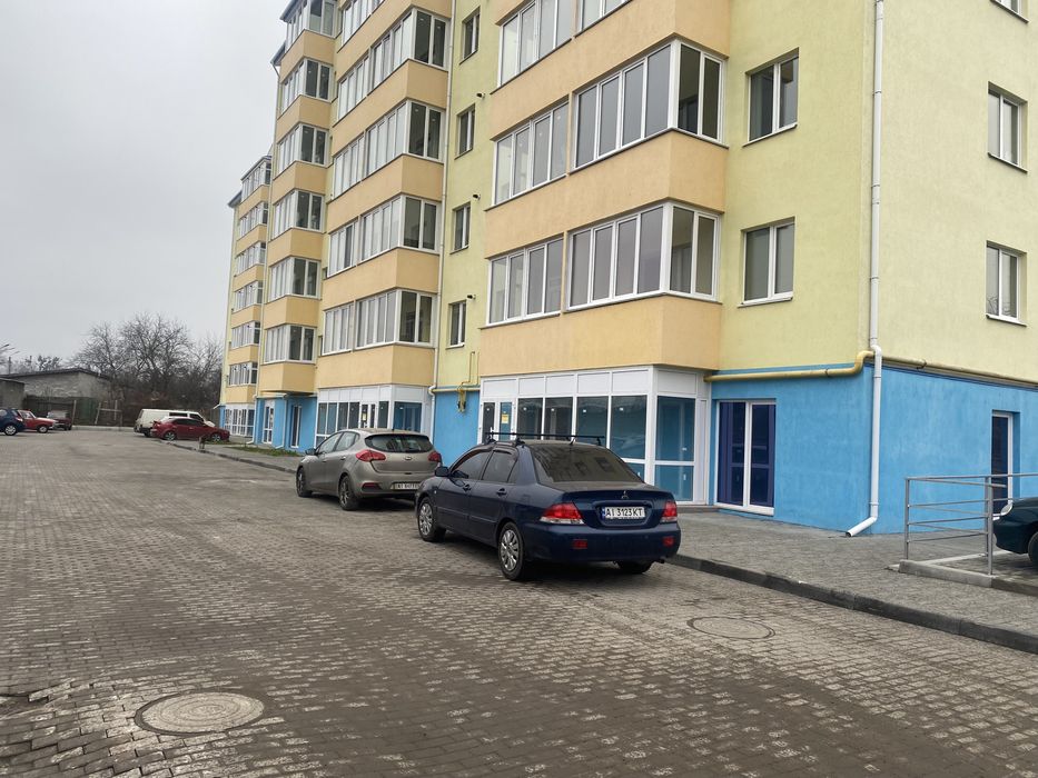 ТЕРМІНОВИЙ ПРОДАЖ !!! Комерція - 60,6м2 (500 $/м2)