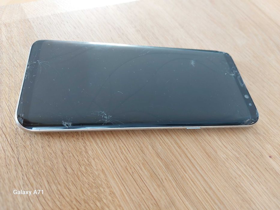 Samsung Galaxy S8+ 64GB SM-G955F uszkodzony wyświetlacz