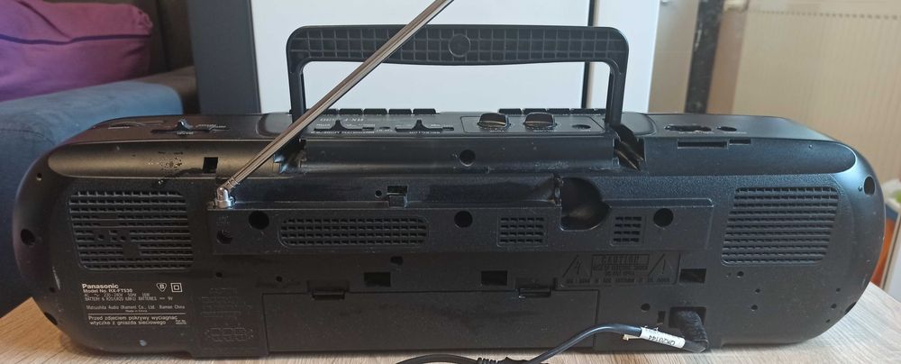 Radio magnetofon Panasonic RX-FT530