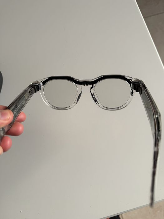 Oakley Meta transparente lentes transitions