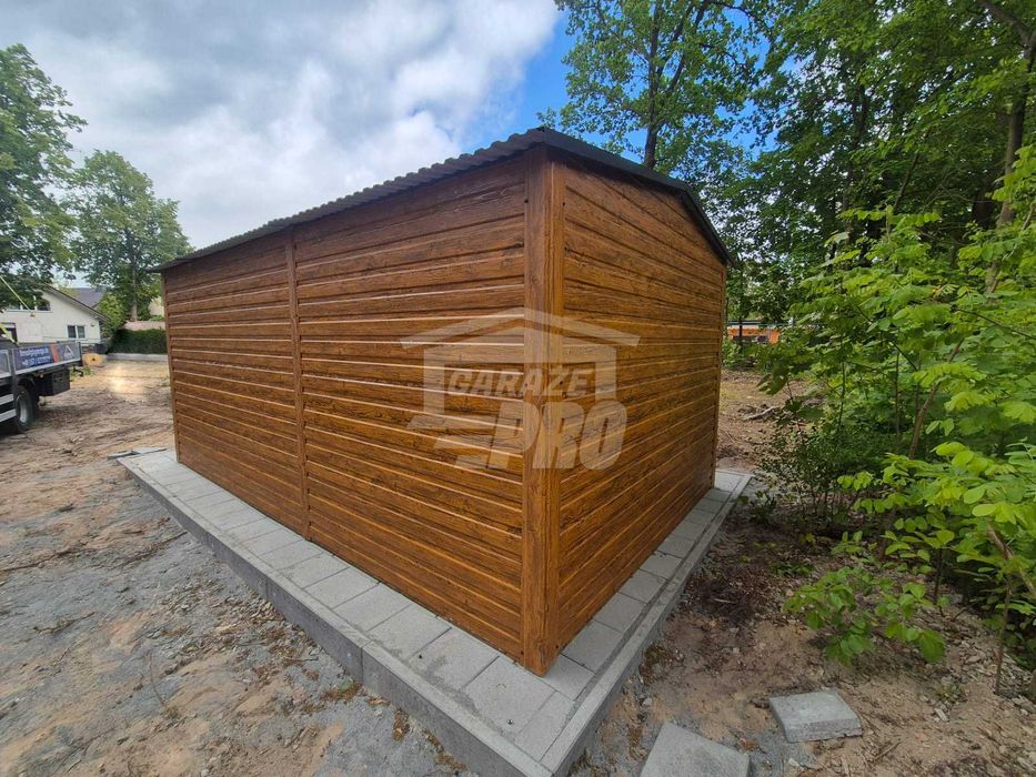 Garaż blaszany 3x4m Brama okno drewnopodobny  Dach dwuspadowy GP580