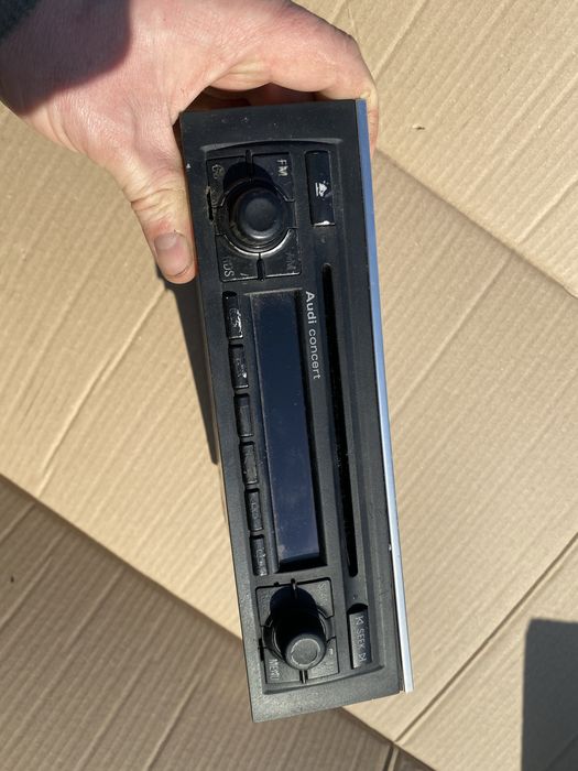 Audi a4b6 radio bez kodu