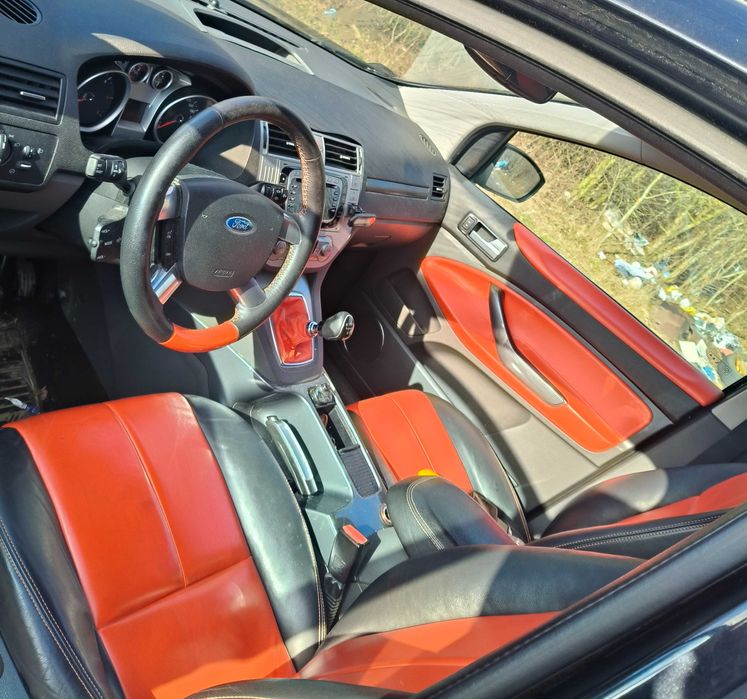 Ford Kuga* 4x4 * Hak * Skóry* Salon Polska*