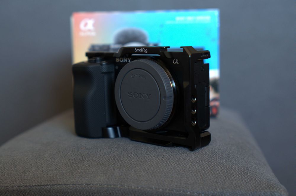Sony Zve10 Muito Nova | Cage Small rig | 5 baterias | Carregador | bolsa