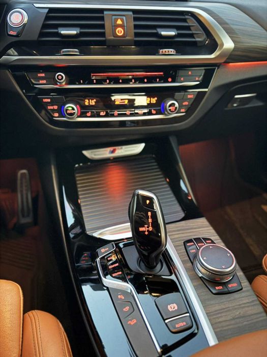 BMW X3 maximal (3.0 бензин, 2018 год)