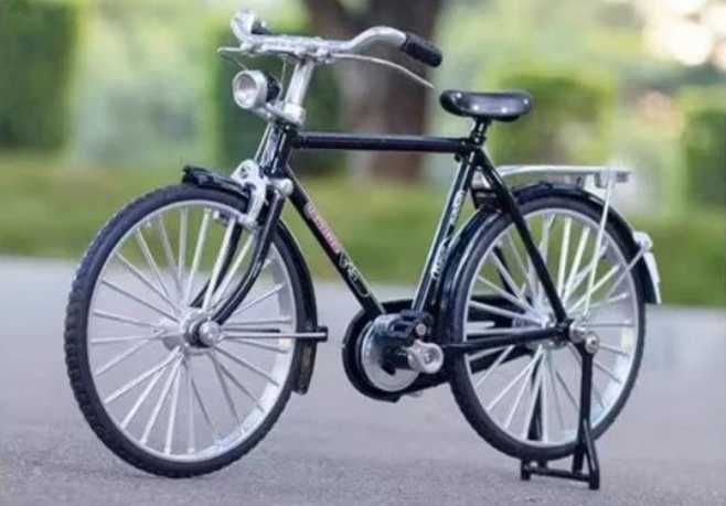 Модель велосипеда (новий)