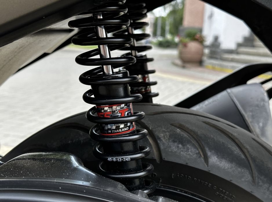 Ямаха Н макс готов до сезону!!!не хонда не кавасаки а ямаха