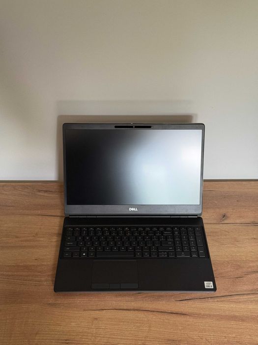 Laptop Dell Precision 7550 i9 RTX 4000 32GB RAM 1TB SSD Windows 11 Pro
