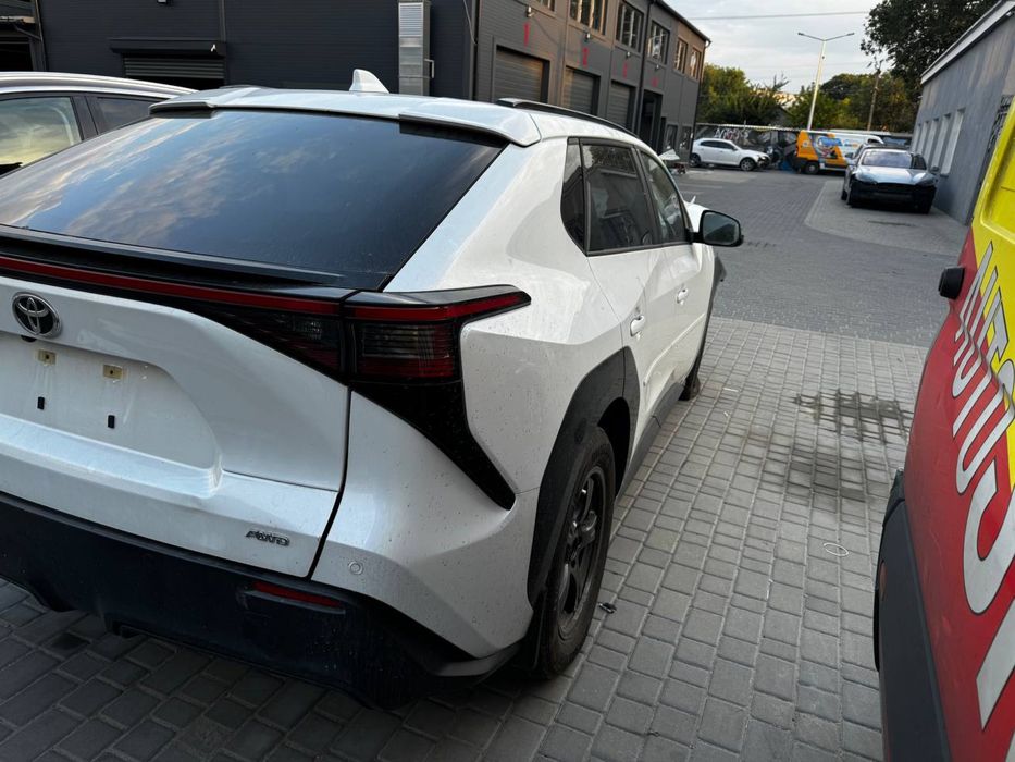 Toyota bz4x разборка шрот