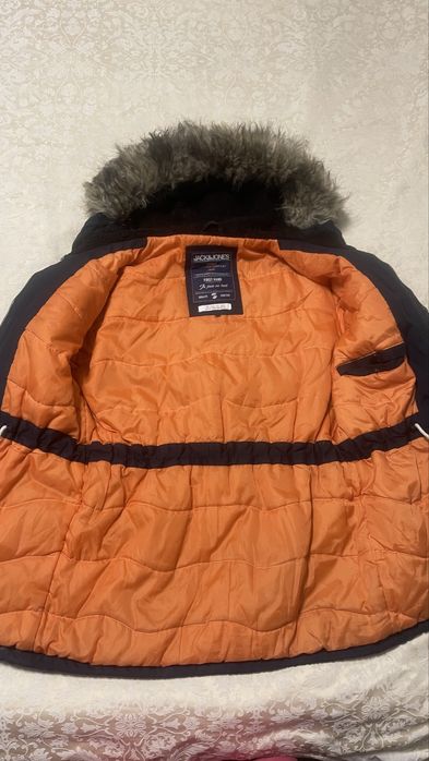 Зимова чоловіча куртка Jake&Jones , M~L