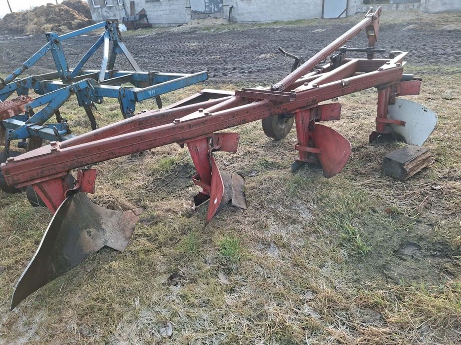 Pług 4 skibowy unia Grudziądz