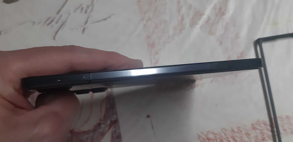 Samsung Z Fold 5 12/512 + 2 Capas + S Pen