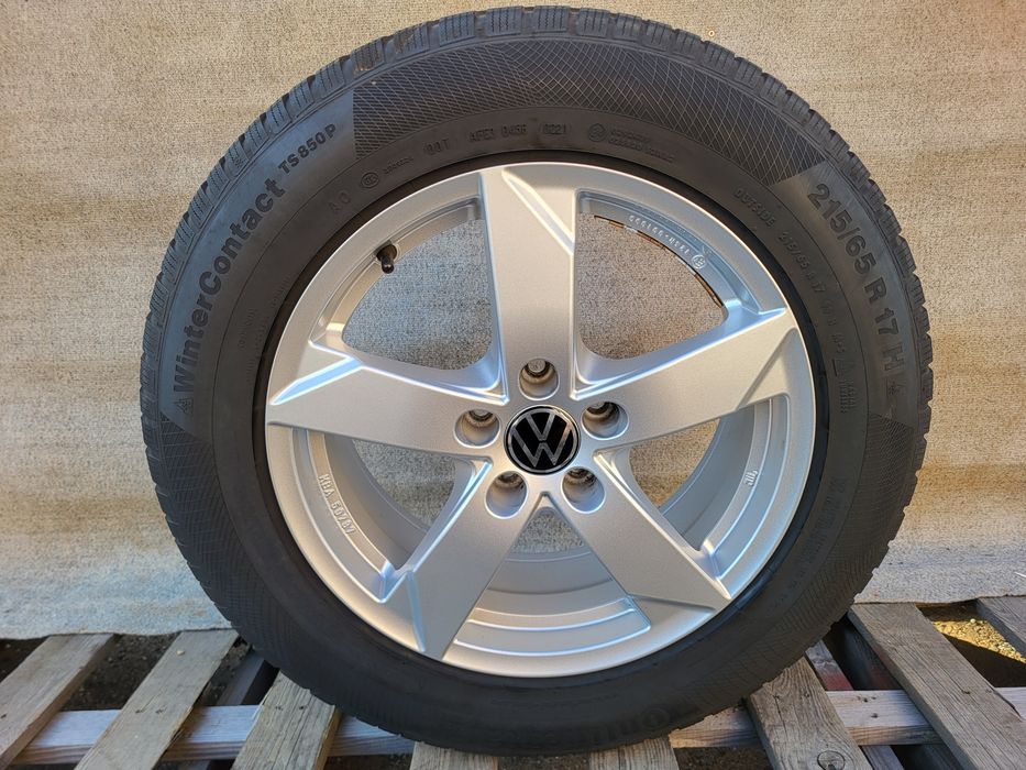 [K333] Koła zimowe 17 Cali 5x112 + Opony 215/65/17 8mm VW TIGUAN 23r