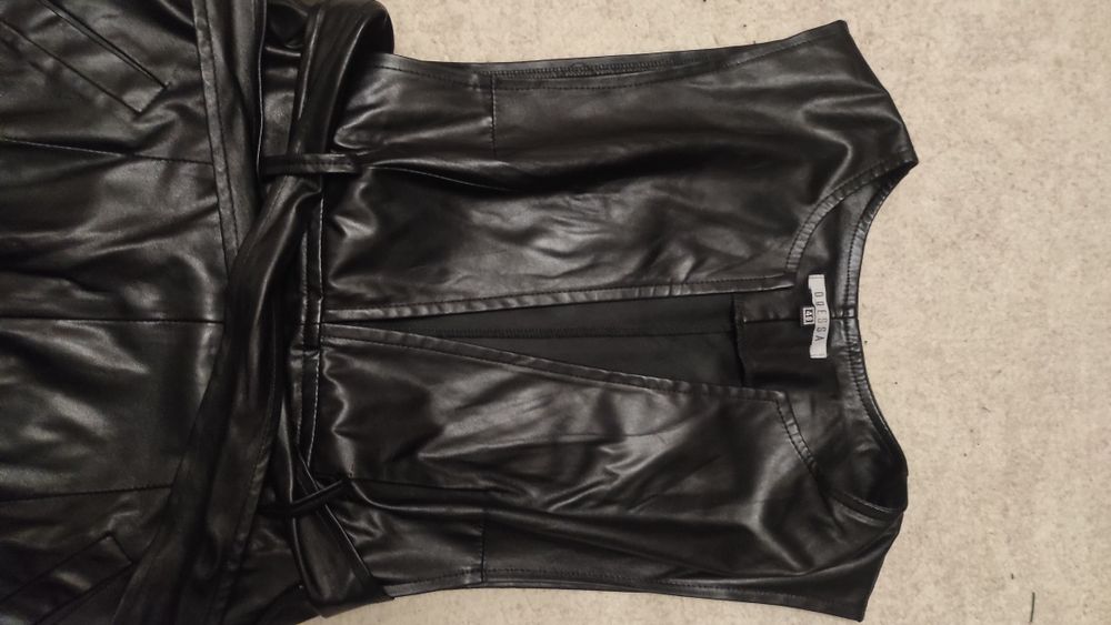 Сарафан шкірзаміннник чорний розмір Л, ХЛ 48-50 дресса