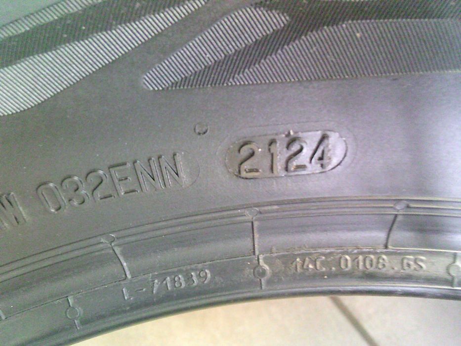 Opony 215/55/17 Continental EcoContact6 4szt.2024r. DEMO