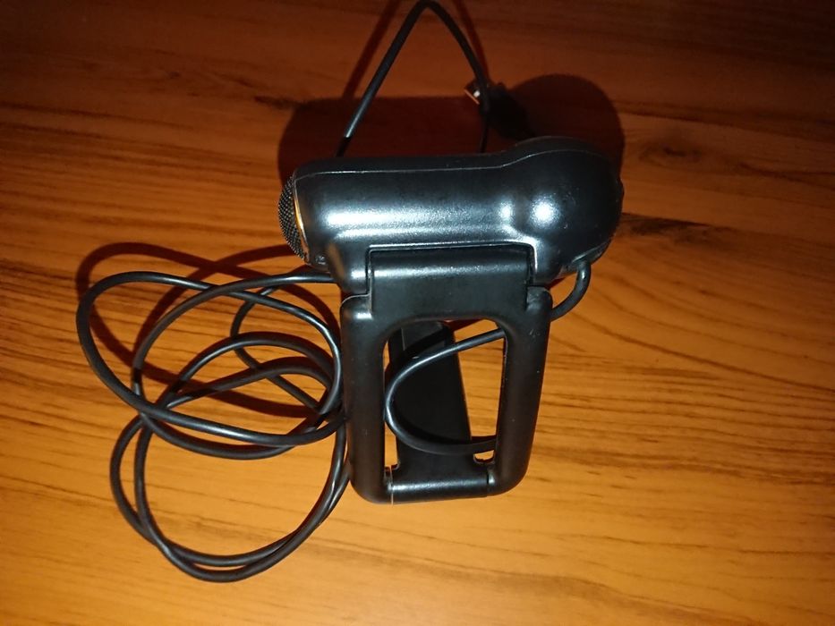 Веб камера з мікрофоном Logitech Webcam pro 9000.