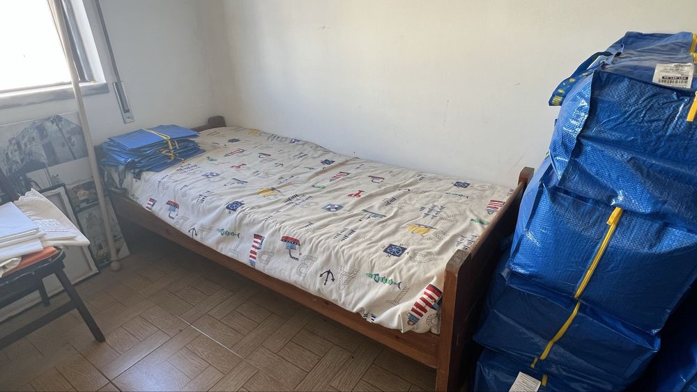 Cama solteiro individual