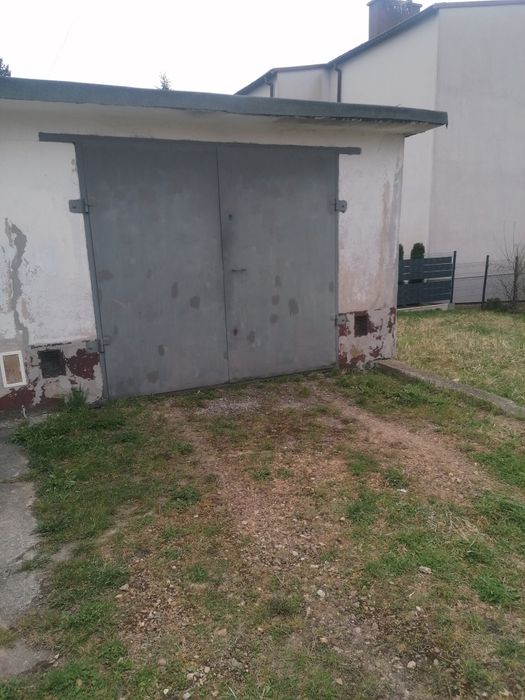 Garaż murowany z kanałem i działka