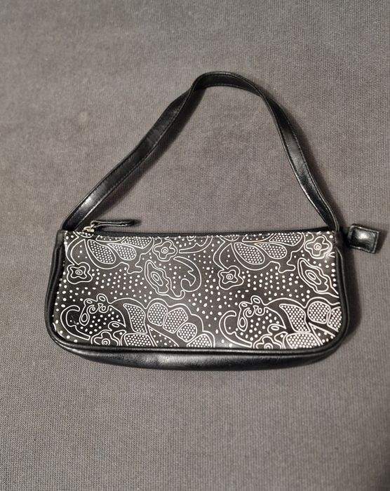 Mała torebka Avon