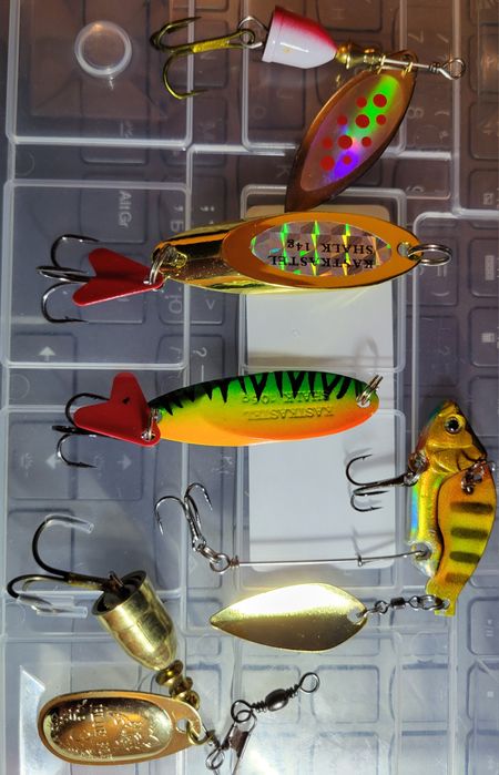 Універсальний набір приманок на хижака