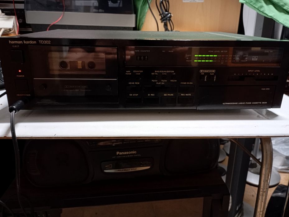 Sprzedam magnetofon Harman Kardon Td  302..