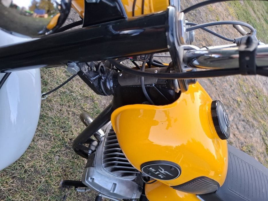 Motocykl WSK Ł EZKA 175