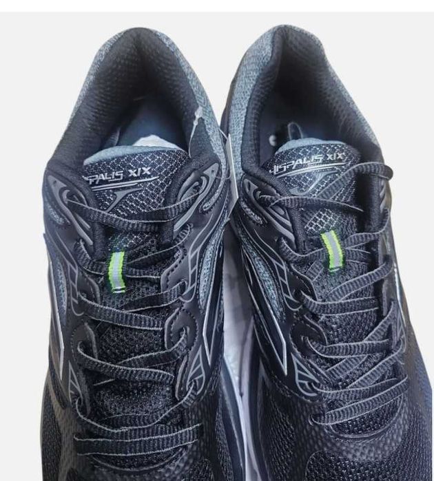 Тренувальні кросівки Joma Hispalis. Оригінал! Новий товар!