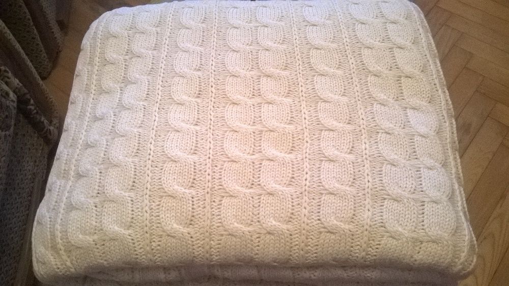 Вязаное покрывало на кровать из хлопка