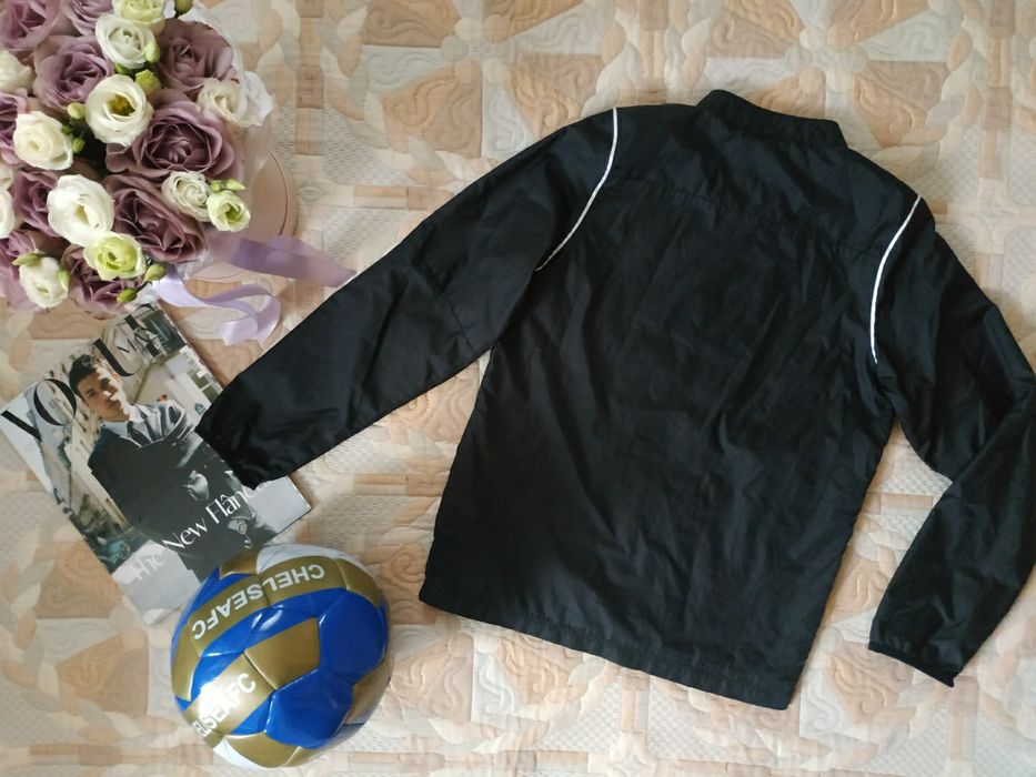 Кофта зіпка від Nike для хлопчика 10-11 років