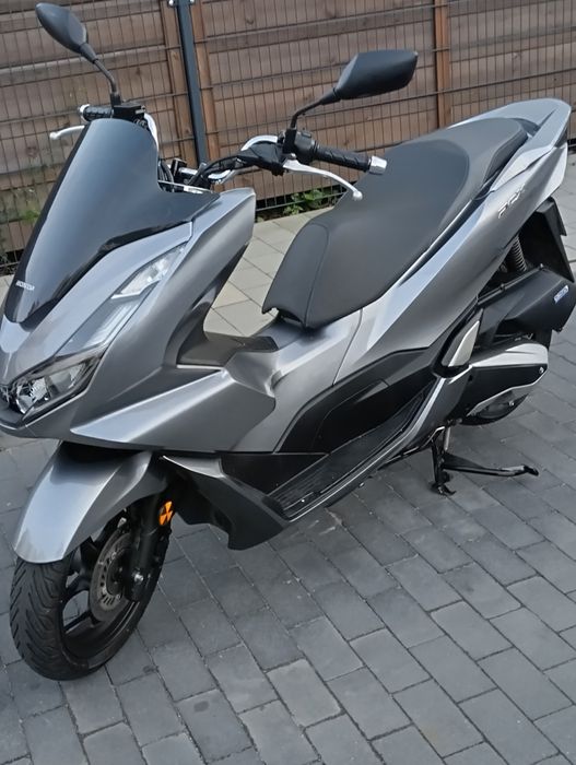 HONDA PCX 125. 22 Rok.