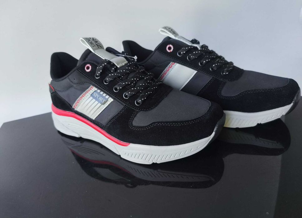 Czarne sportowe buty męskie nowe lekkie stylowe adidasy 43