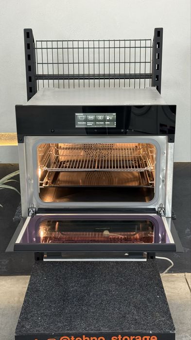 Вбудована компактна духовка DGC 6805. Підключення проточної води