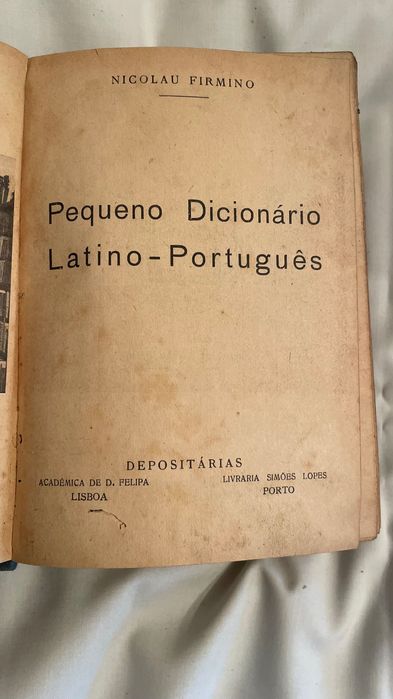 Dicionário Latino-Português