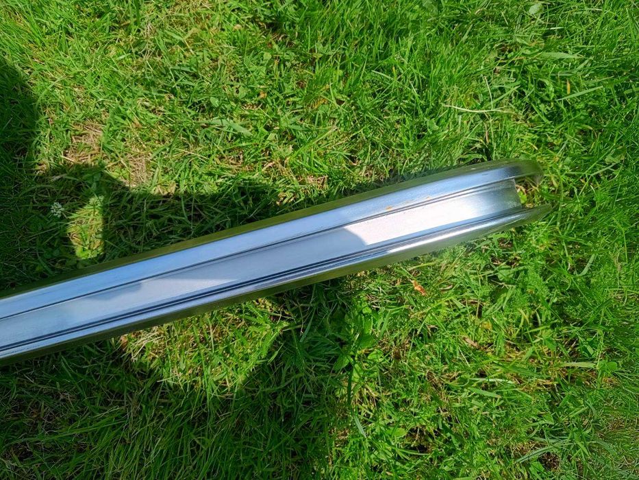 Szyna do drzwi przesuwnych - Ford Transit