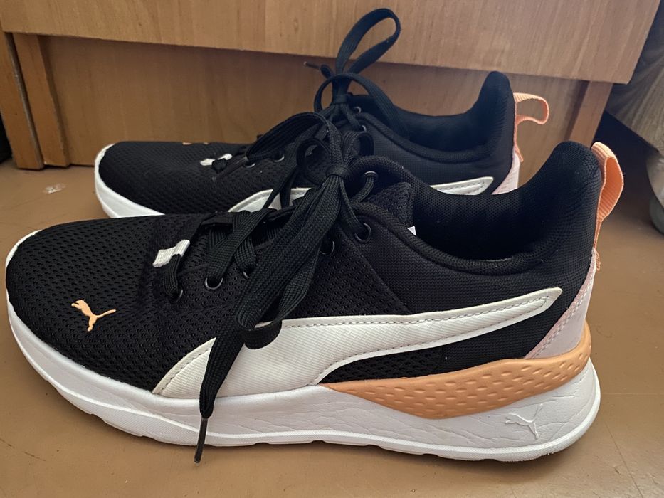 Кросівки Puma Anzarun Lite