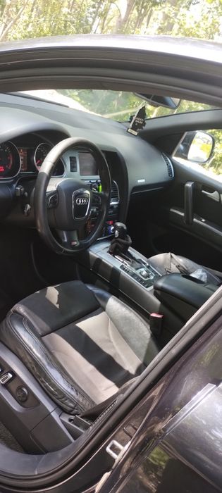 Audi Q7 3.0 TDI automat S-Line