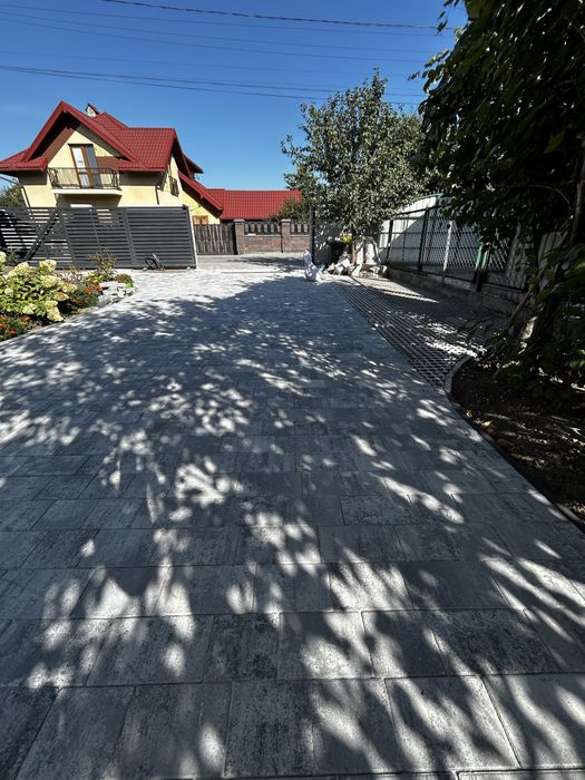 Укладка бруківки