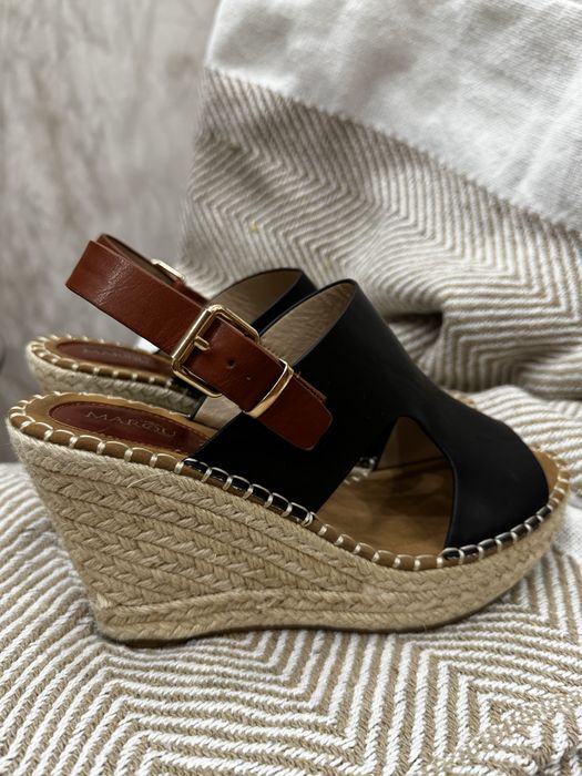 Eleganckie sandały 38 na koturnie espadryle