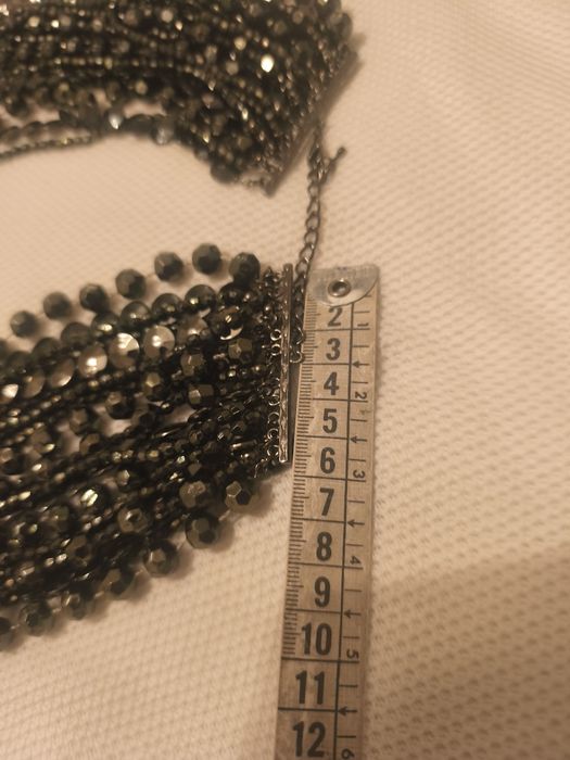 Colar vintage, cor cinzento chumbo