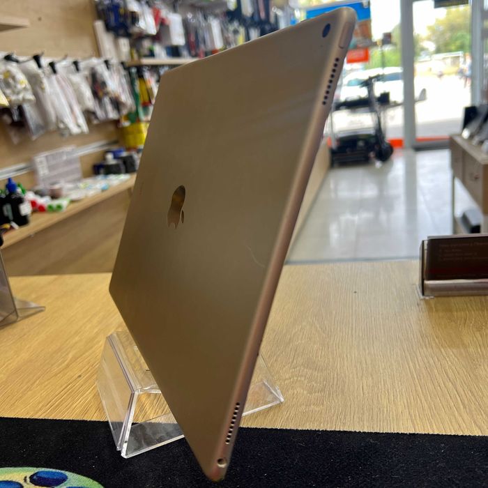 iPad Pro Wi-Fi (gen1) 128Gb • Гарантія 6м • Розстрочка • Обмін •